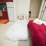 Guest - Cedofeita Apartmán *