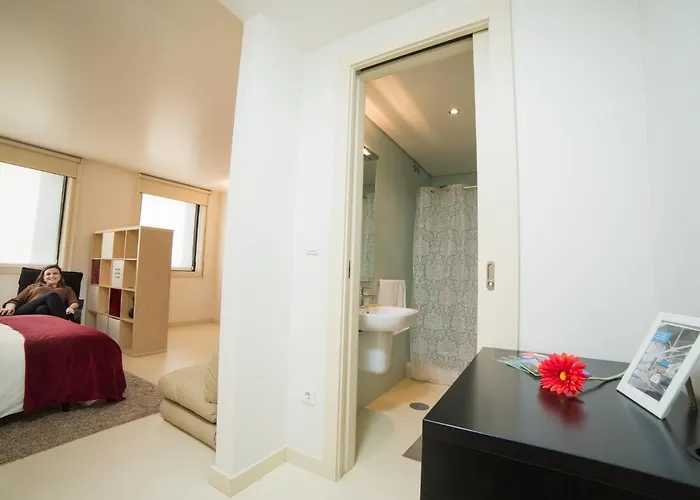 Guest - Cedofeita * Πόρτο