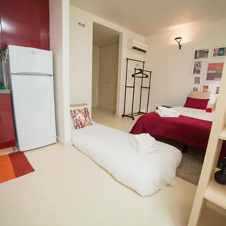 Guest - Cedofeita Apartment Porto